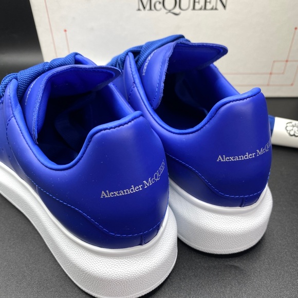 💙Host Picked💙Alexander McQueen Women’s Oversized Sneakers Size 7.5 AUTHENTIC - Picture 6 of 9